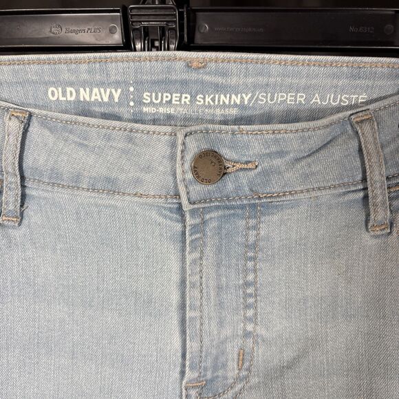 Old Navy Super Skinny Ankle Women's size 12 Light Wash Blue Denim Jeans - Picture 5 of 9
